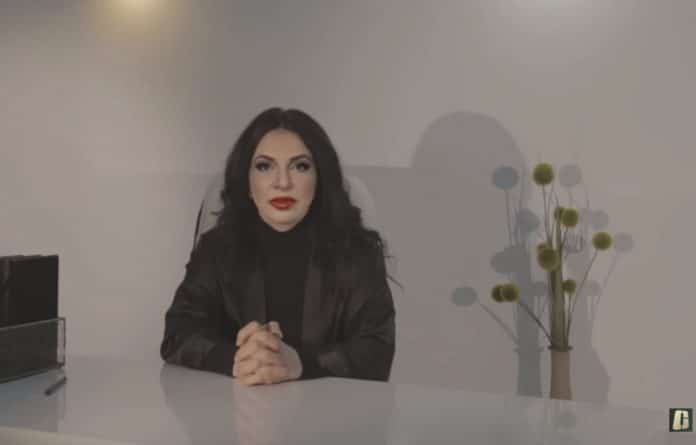 Vídeo com Deepfake da Ruja, líder da Onecoin, promete novo golpe com Bitcoin