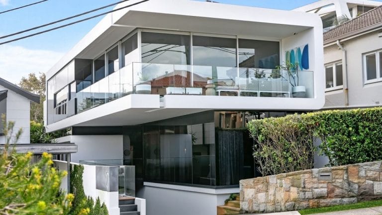 Empreendedor de Bitcoin compra mansão de R$ 60 milhões para a mãe