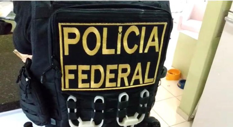Polícia Federal cumpre mandados em Operação Conversor