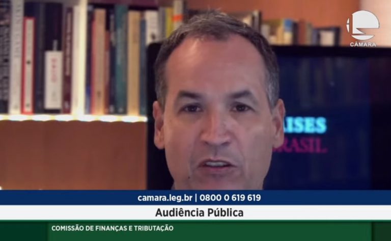 Hélio Beltrão, presidente do Instituto Mises Brasil em Audiência Pública sobre a restrição do dinheiro em espécie Real bitcoin