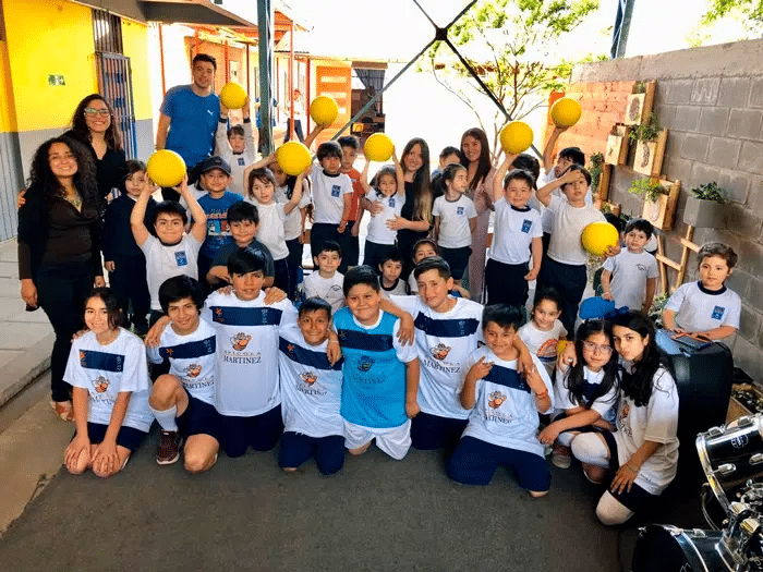 Crianças no Chile ajudadas pelo Bitcoin