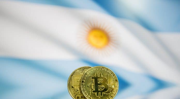 Bitcoin e bandeira da Argentina