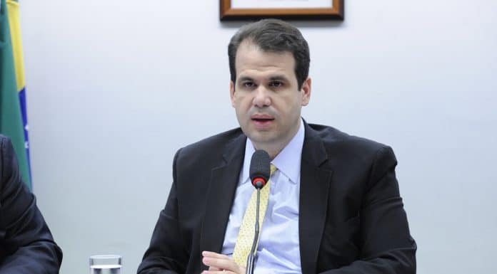 Deputado Federal Aureo Ribeiro lei Bitcoin