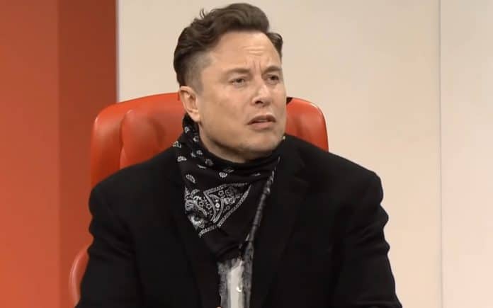 Elon Musk em conversa pelo Codecon