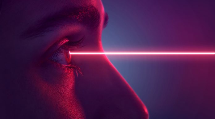 Pessoa com laser nos olhos Bitcoin