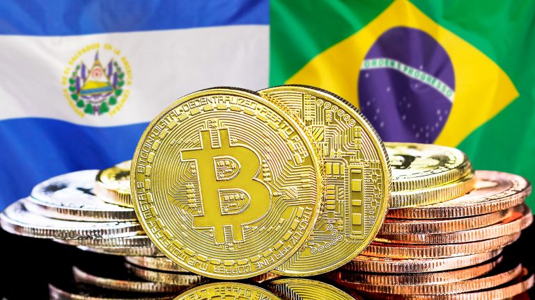 Bandeira de El Salvador, Brasil e moeda Bitcoin