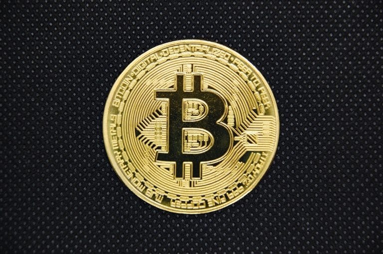 Bitcoin com fundo