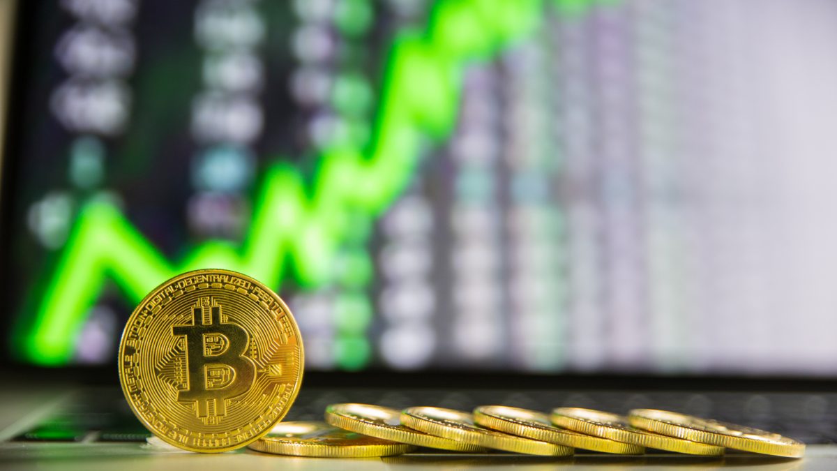Gráfico do Bitcoin em alta de preço e cotação