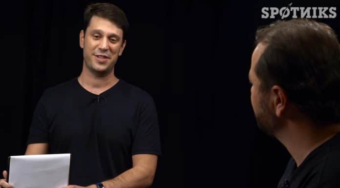 Luiz Alves em conversa com fã do Bitcoin em quadro do Spotniks