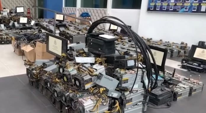 Máquinas de Bitcoin apreendidas pela polícia da Malásia em operação