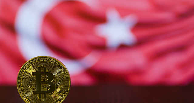 Mais da metade da população da Turquia investe em criptomoedas