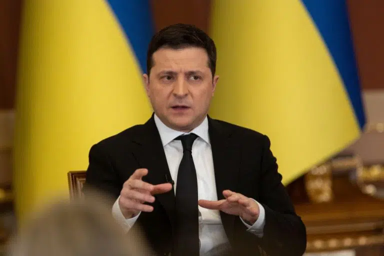 Ucrânia suspende transferências eletrônicas de dinheiro e criptomoedas se tornam a solução