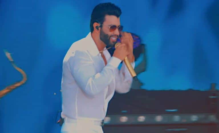 Cantor Gusttavo Lima em show
