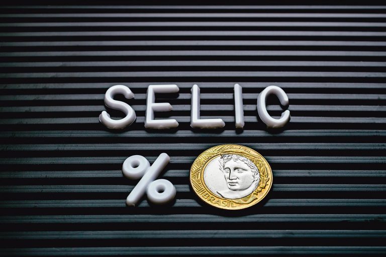 A Selic de 10,75% e a história que os youtubers inventam