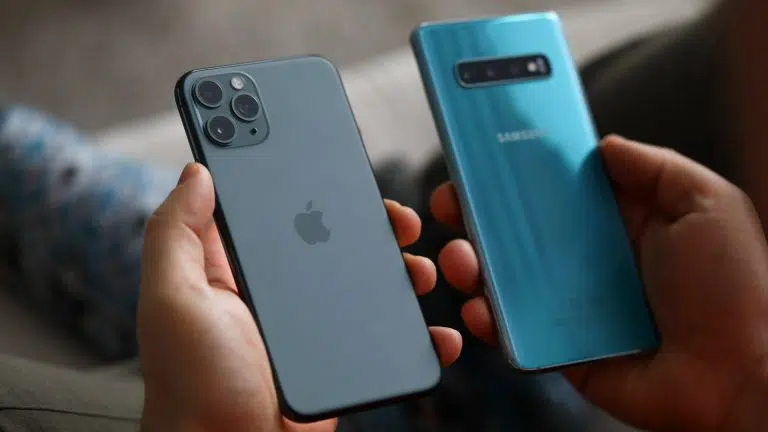 iPhone da Apple e S10 da Samsung
