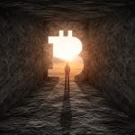 Símbolo do Bitcoin mostrando o caminho da luz