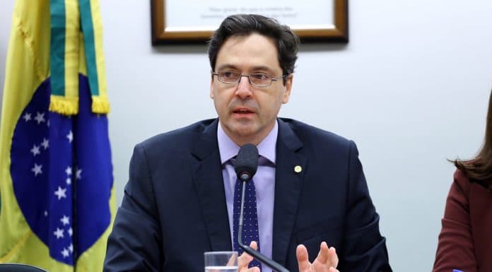Deputado Luiz Philippe de Orleans e Bragança Vinicius Loures Câmara dos Deputados
