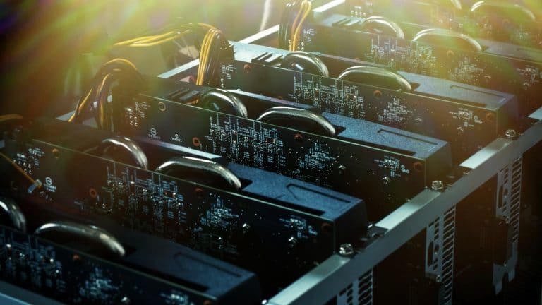 Equipamentos de mineração de criptomoedas com placas de vídeo