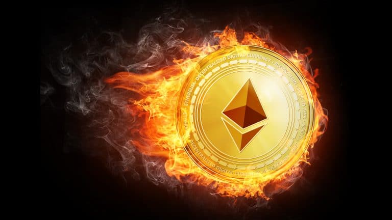Moeda de Ethereum sendo queimada.