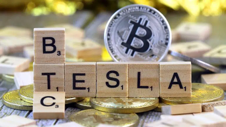 Bitcoin e Tesla