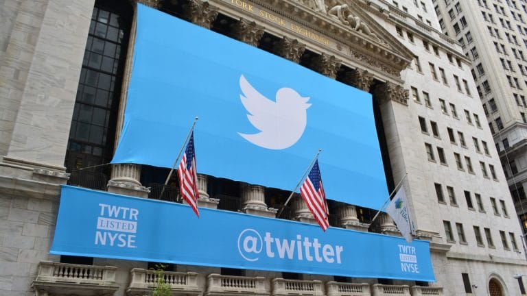 Bolsa de Nova York, NYSE marcando listagem de ações do Twitter