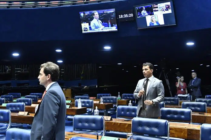 Plenário do Senado Federal durante sessão deliberativa ordinária semipresencial no dia 12 de abril de 2022