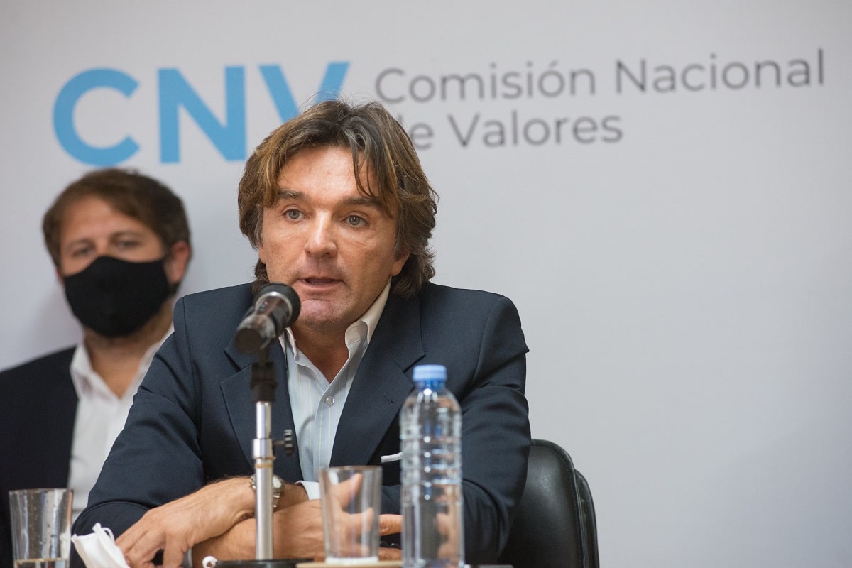 Presidente da CNV, Adrián Cosentino, CVM da Argentina