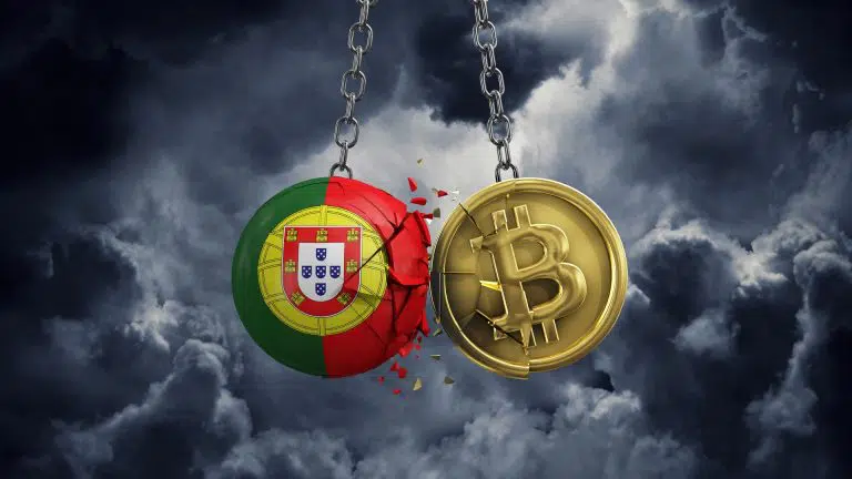 Bandeira de Portugal quebrando em um bitcoin e criptomoedas