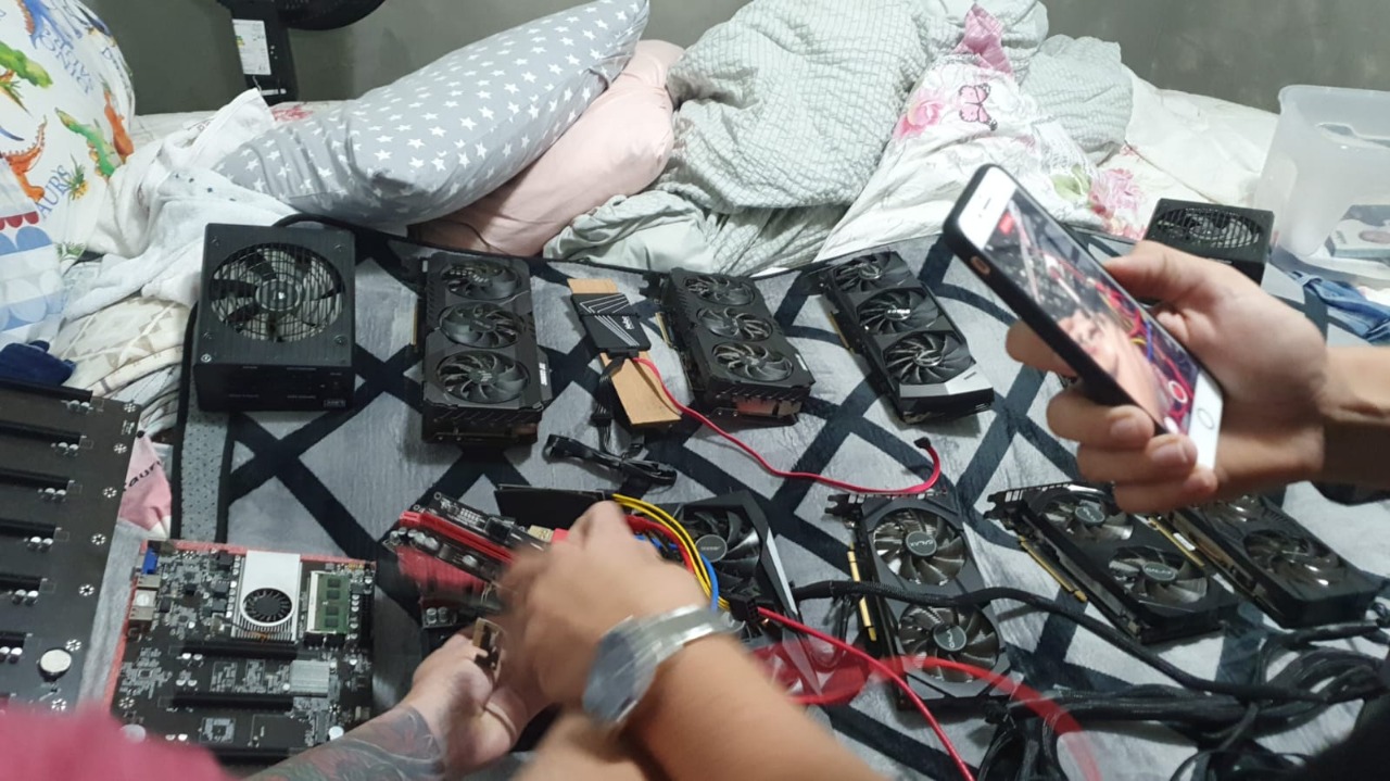 Placas de vídeo de mineração de criptomoedas foram apreendidas em operação de Florianópolis