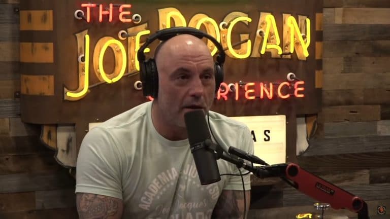 Joe Rogan durante o episódio 124 do JRE MMA Show, falando sobre Bitcoin.
