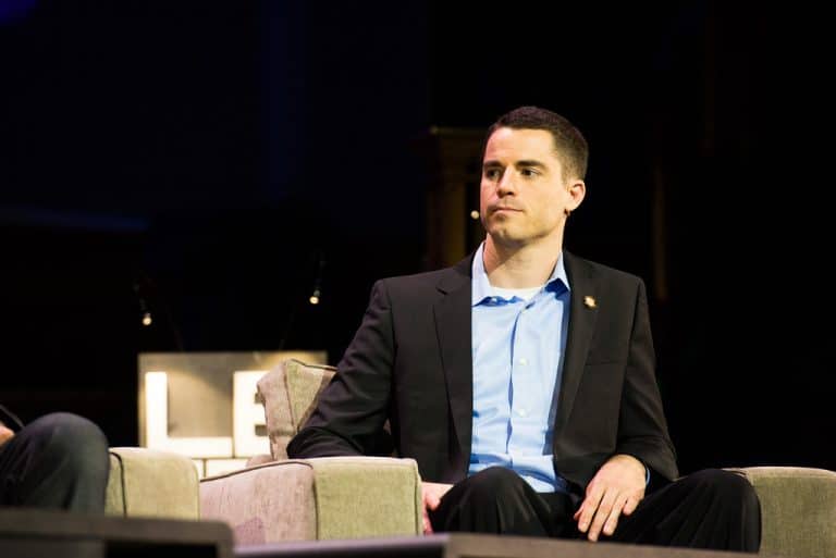 Criador do bitcoin cash é acusado de calote de R$ 221 milhões por corretora que bloqueou saques