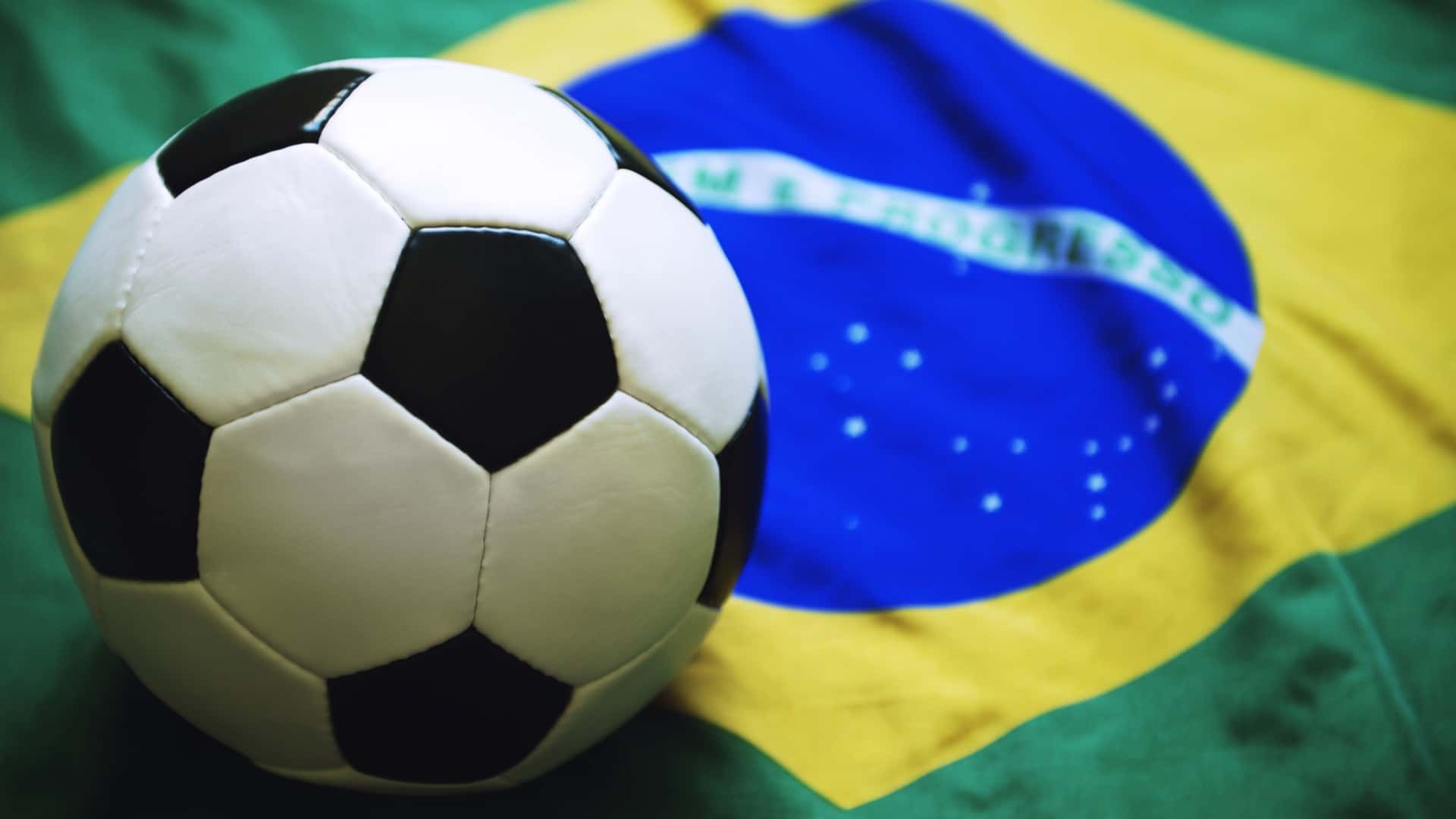 Torhüter von Goiás gewinnt NFT, nachdem das Team Bragantino in der Copa do Brasil eliminiert hat