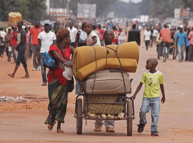 Cerca de metade da população da República Centro-Africana precisa de ajuda humanitária.