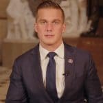 Madison Cawthorn deputado dos EUA que comprou criptomoedas e bitcoin