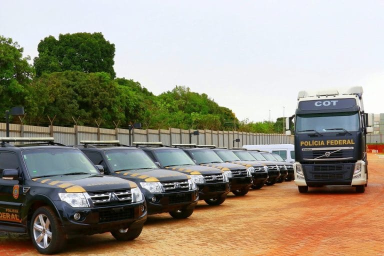 Viaturas da Polícia Federal