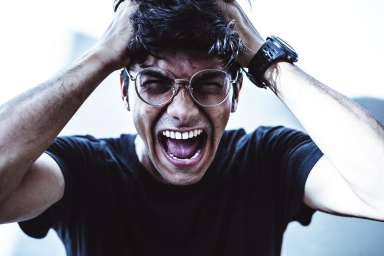 Grupo do Telegram reúne pessoas gritando sobre o crash do bitcoin