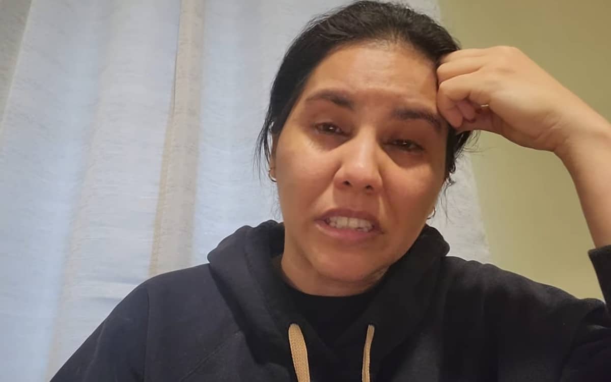 Esposa do Faraó dos Bitcoins chora em vídeo para clientes