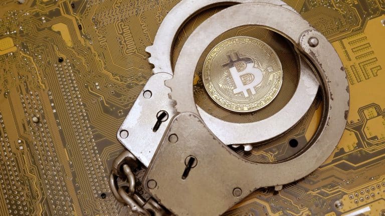 Fundador de corretora de criptomoedas é preso nos EUA