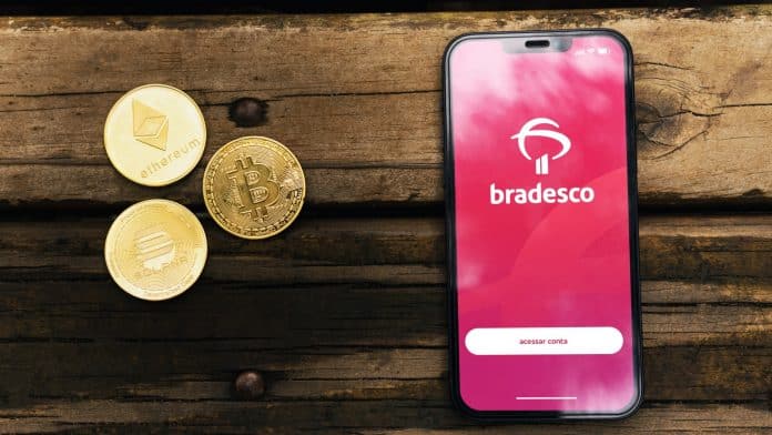 Aplicativo do Bradesco próximo de criptomoedas