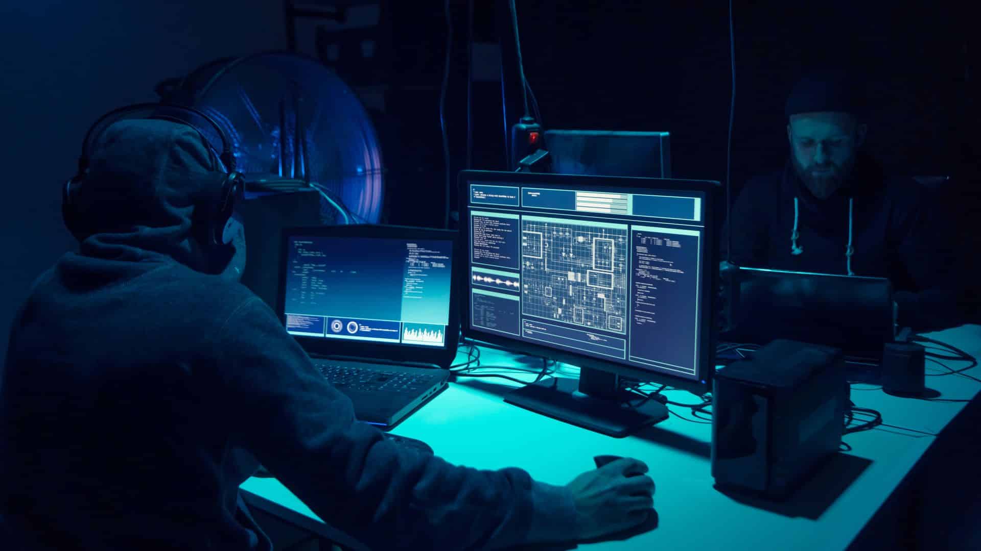 Empresa de criptomoedas hackeada oferece R$ 100 milhões para saqueadores