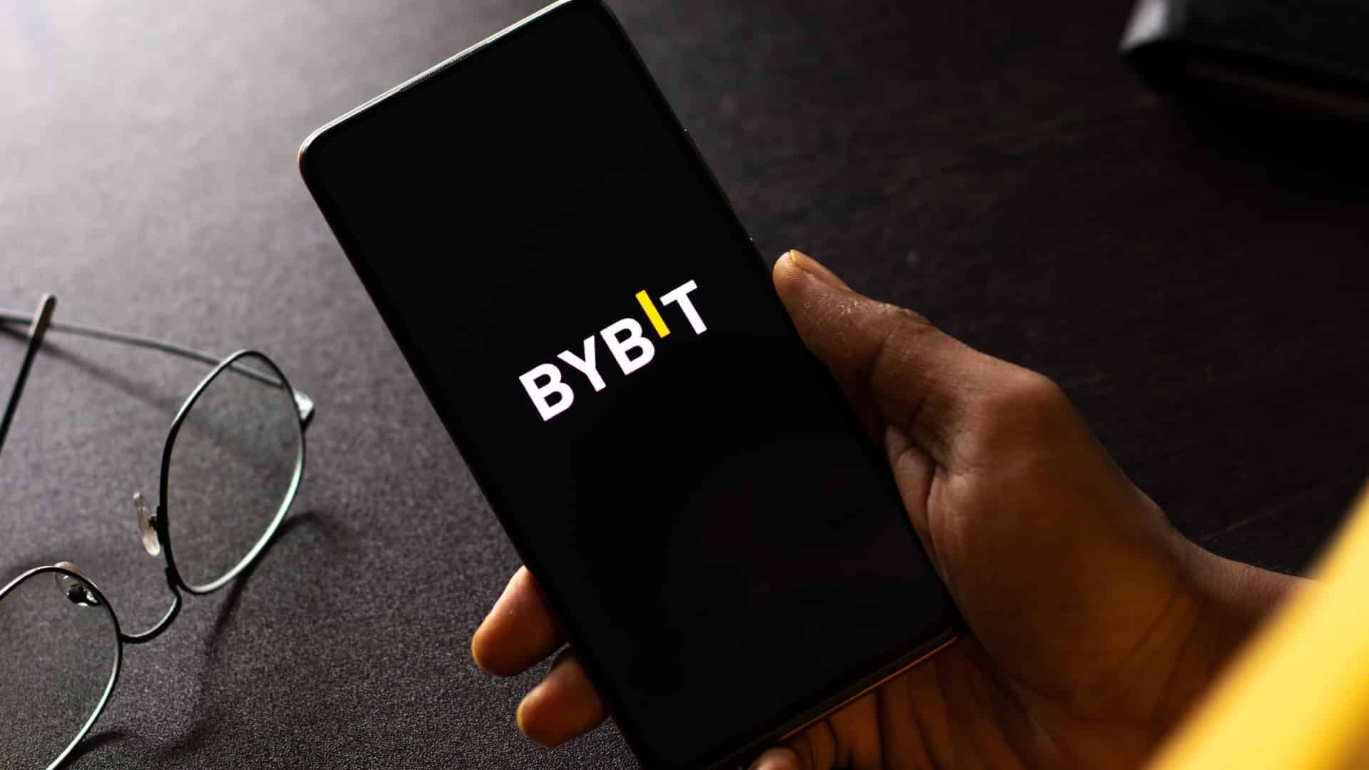 CVM proíbe corretora cripto ByBit de atuar no Brasil