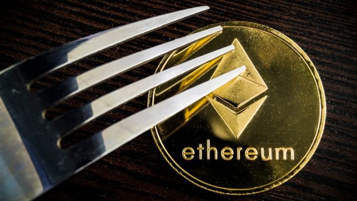Símbolo de fork do Ethereum