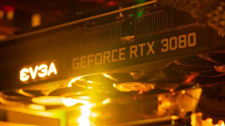 GeForce RTX 3080, placa de vídeo da EVGA.