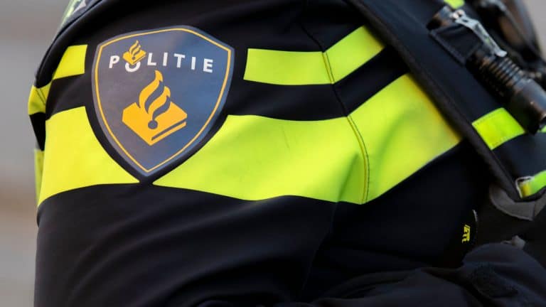 Politie Nederland — Polícia da Holanda.