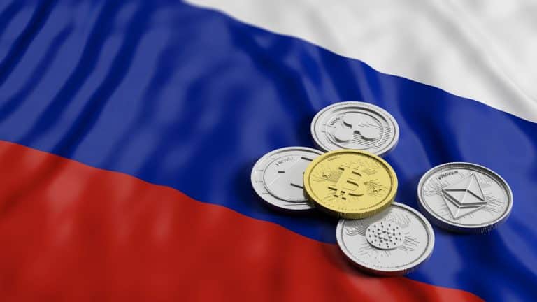 Criptomoedas sobre bandeira da Rússia.