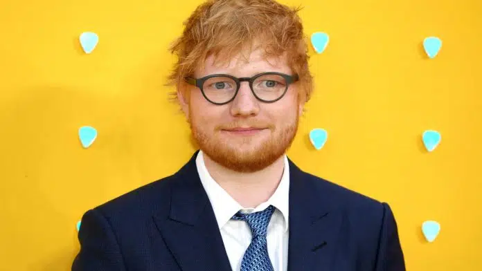 Ed Sheeran, artista britânico que teve músicas roubadas e vendidas por bitcoin.