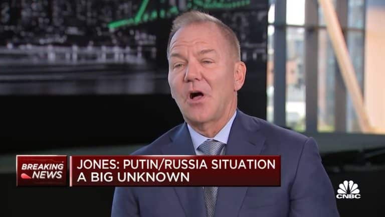 Paul Tudor Jones falando sobre Bitcoin e Ethereum em conversa no Squawk Box.