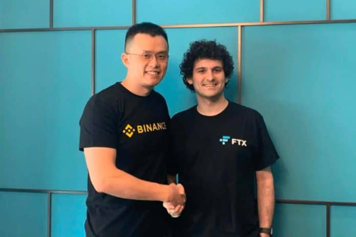 CEO da Binance CZ, ao lado do CEO da FTX, Sam Bankman-Fried