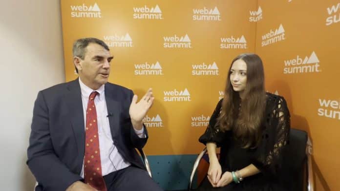Tim Draper na Web Summit 2022. Fonte: YouTube/Reprodução.