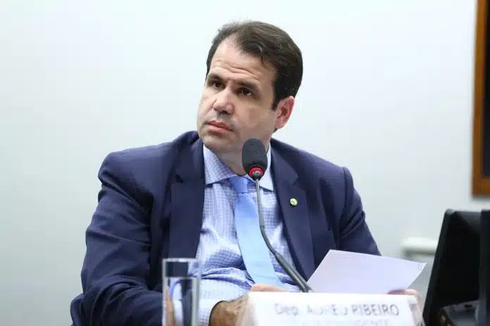 Deputado Aureo Ribeiro (SOLIDARIEDADE - RJ) no dia 30 de novembro de 2022 Foto Vinicius Loures- Câmara dos Deputados